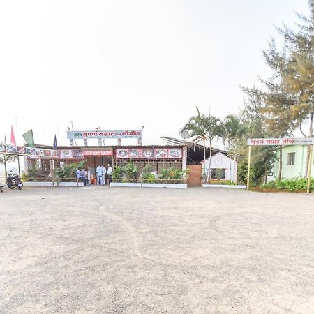 Spot On 65135 Hotel Suvarna Samrat Lodge Khamshet Esterno foto