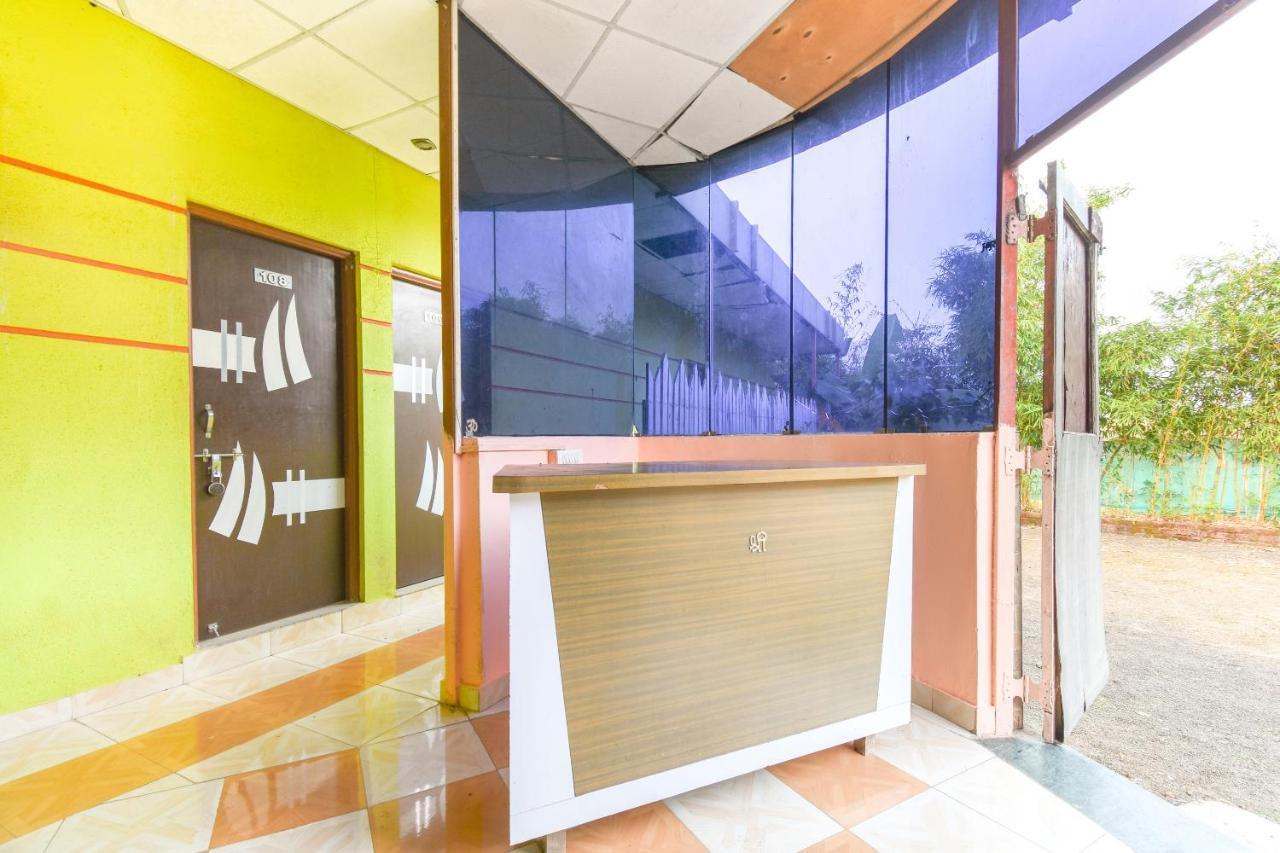 Spot On 65135 Hotel Suvarna Samrat Lodge Khamshet Esterno foto
