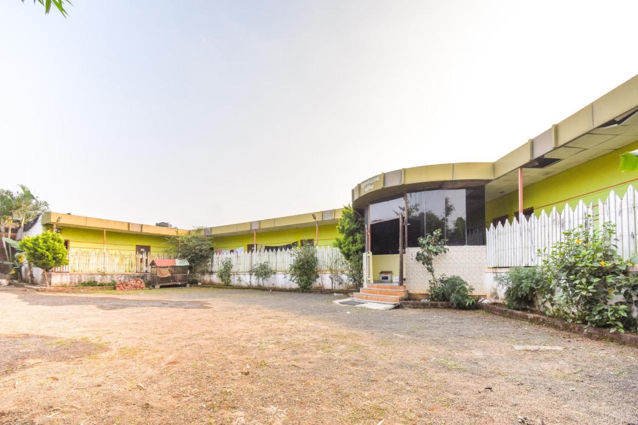 Spot On 65135 Hotel Suvarna Samrat Lodge Khamshet Esterno foto