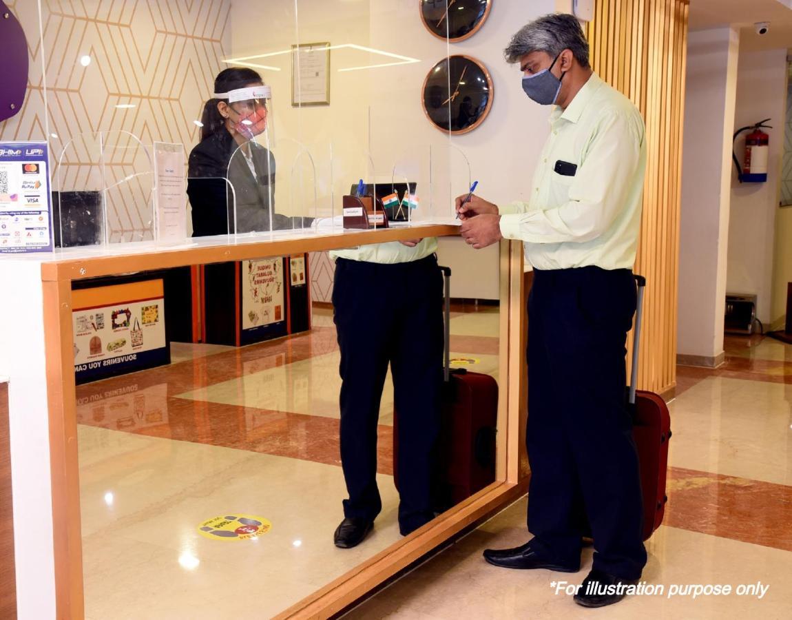 Spot On 65135 Hotel Suvarna Samrat Lodge Khamshet Esterno foto